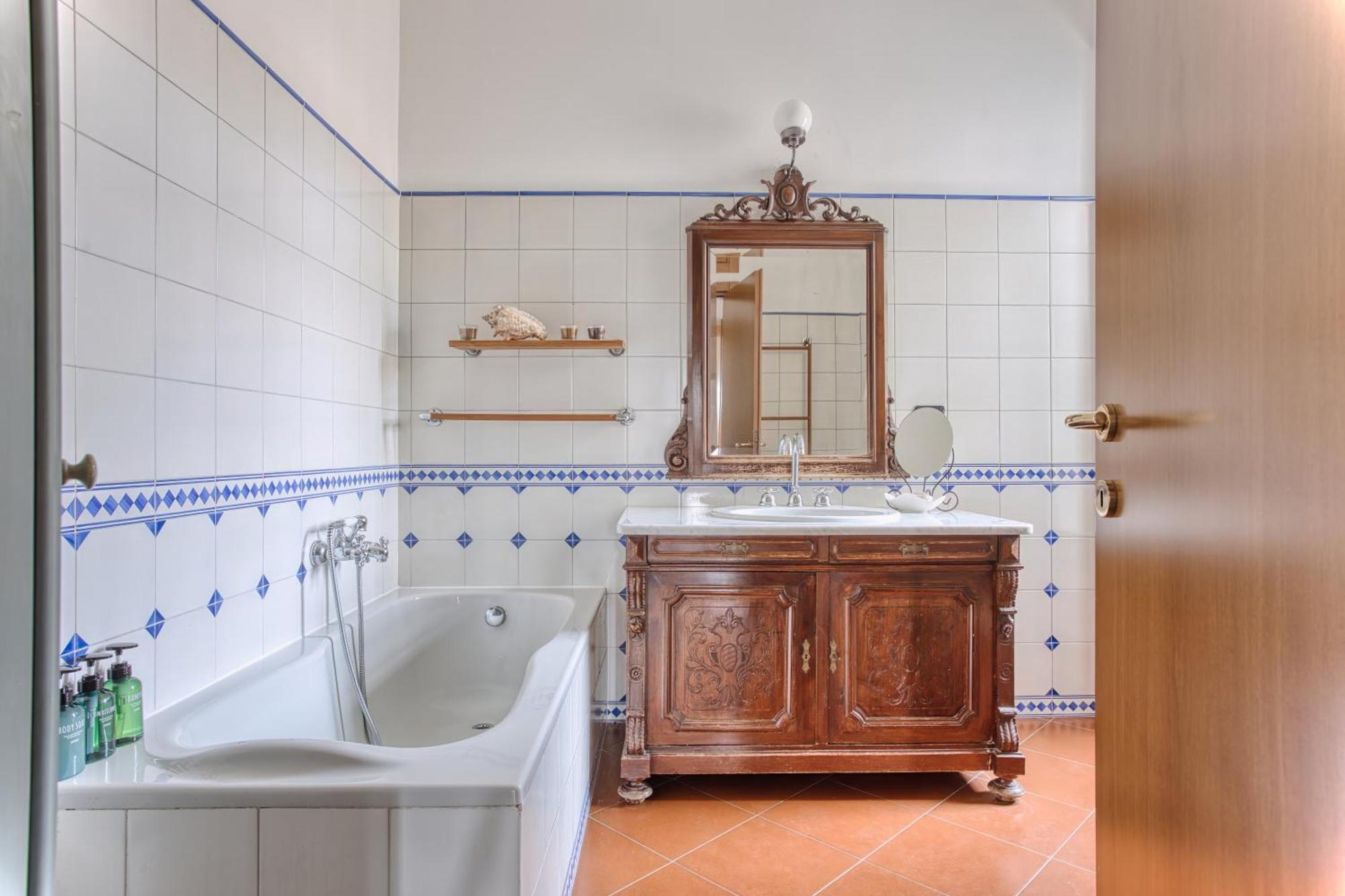 Appartamento Balilla30 - Spacious 2 Bedroom Next To Center *